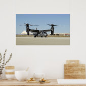 Poster Un CV-22 Osprey se prépare au décollage (Cuisine)