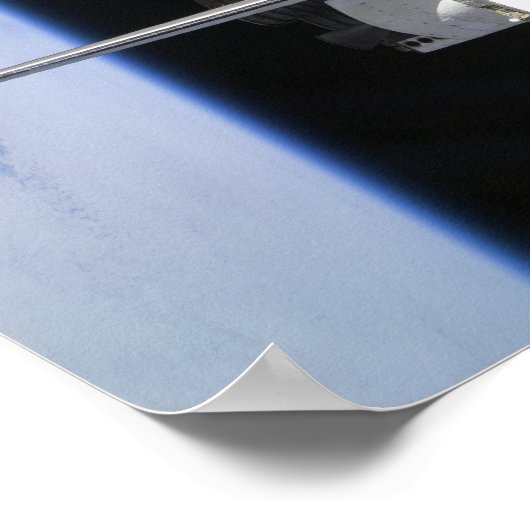 Poster Un engin spatial Soyouz ancré (Coin)