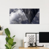 Poster Un F-117A Nighthawk survole la montagne (Bureau à domicile)