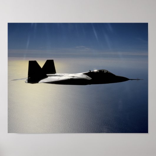 Poster Un F/A-22 Raptor effectue une mission d'entraîneme (Devant)
