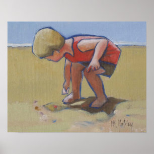 Poster Un garçon de plage qui trouve une coquille dans le
