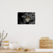 Poster Un papillon délicat avec des gouttes de rosée (Cuisine)