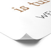 Poster Un Petit Ours Tourne Une Forêt Premier Anniversair (Coin)