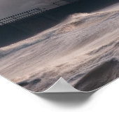 Poster Un phare entouré de vagues (Coin)