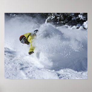 Poster Un surfeur déchire des tours untracked de poudre