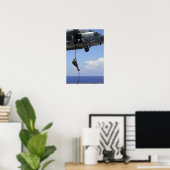 Poster Un technicien en élimination d'explosifs (Bureau à domicile)