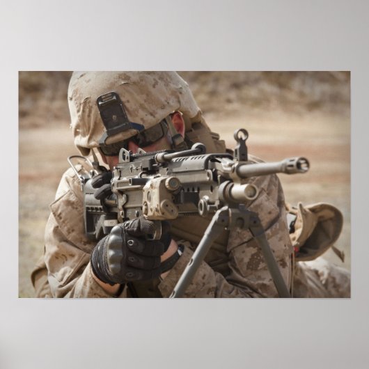 Poster Un tireur automatique d'arme de l'équipe fournit u (Devant)
