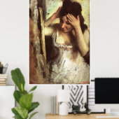 Poster Une femme qui se combe les cheveux devant un miroi (Bureau à domicile)