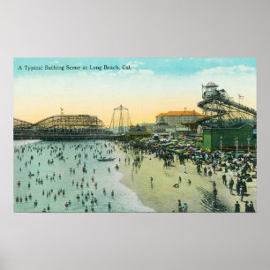 Poster Une scène se baignante typique à la plage