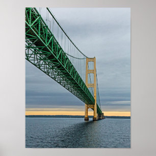 Poster Une vue du pont Mackinac depuis le lac Michigan 2