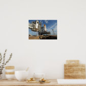 Poster Une vue Space Shuttle Atlantis sur Launch Pad 39A (Cuisine)