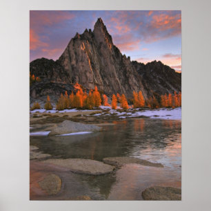 Poster USA, Washington, Cascade Mountains. Prusik Peak