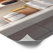 Poster Vache Highland avec produits de beauté rose Salle  (Coin)