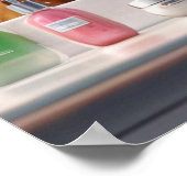 Poster Vache Highland avec produits de soins pour les che (Coin)