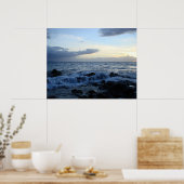 Poster Vagues qui roulent sur des roches de lave (Cuisine)