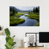 Poster Vallée alpine Ruisseau Prairies vertes Pics enneig (Bureau à domicile)