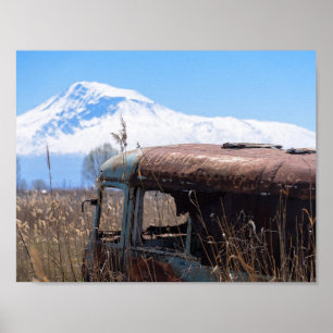Poster van Ararat-bergen en roestbussen