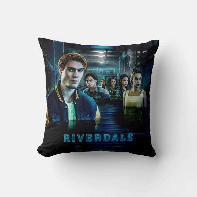 Poster van Riverdale Flooded Hallway Kussen (Voorkant)