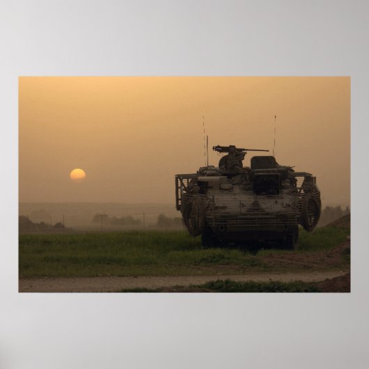 Poster Véhicule de transport d'infanterie Stryker (Devant)