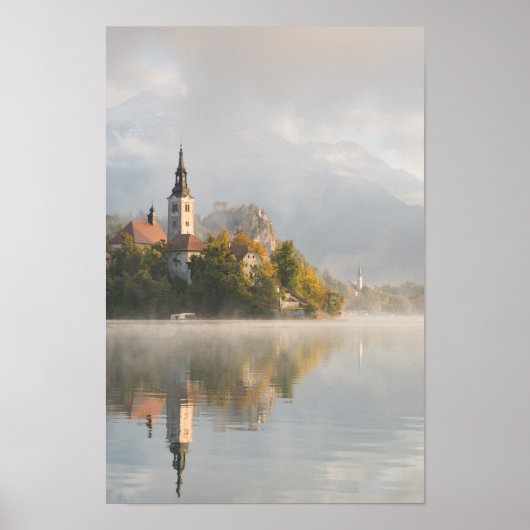 Poster vertical Foggy sunrise Lake Bled (Devant)