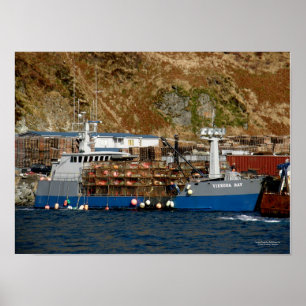 Poster Viekoda Bay, Crab Boat in Dutch Harbour, Alaska