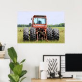 Poster Vieux 4 Tracteur Fatigué Arrière Assis Dans Un Cha (Bureau à domicile)