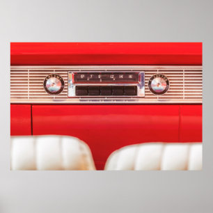 Poster Vieux radio de voiture à l'intérieur d'une voiture