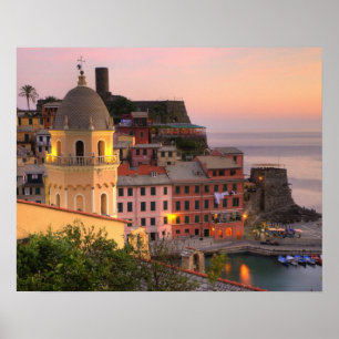 Poster Ville en pente de Vernazza au soir, Cinque