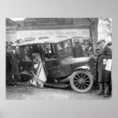 Poster Voiture ancienne détruite, années 1920 (Devant)