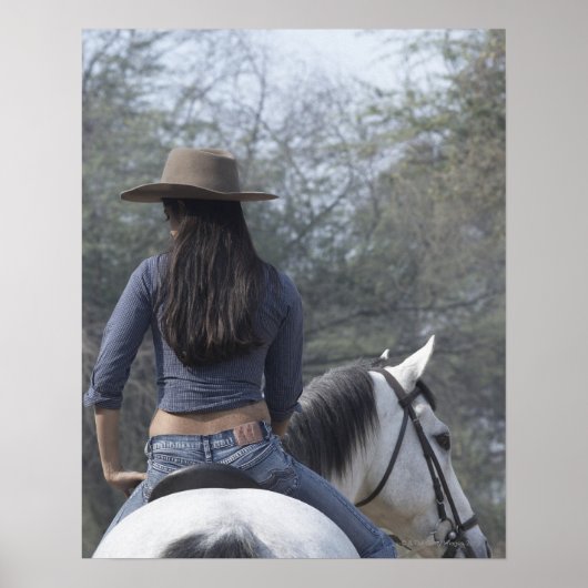 Poster Vue arrière d'une femme à cheval (Devant)