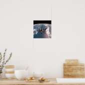 Poster Vue de la Station spatiale russe Mir de Discovery (Cuisine)