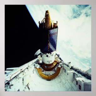 Poster Vue de la Terre et navette spatiale Atlantis Charg