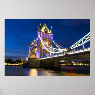 Poster Vue nocturne du pont de la Tour de Londres
