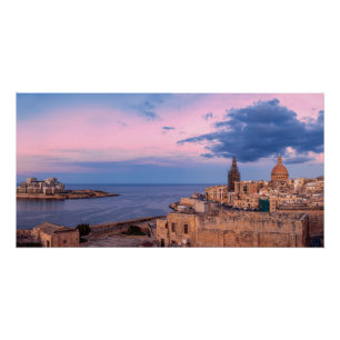 Poster Vue panoramique du coucher de soleil sur La Valett