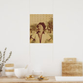 Poster Woman Sitting Outside (Cuisine)