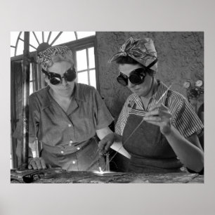 Poster WW2 Women Welders: 1942