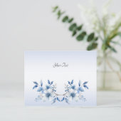 Postkaart met botanische blauwe bloemen (Staand voorkant)