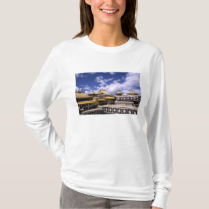Potala-paleis binnen met kerktorens thuis t-shirt