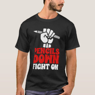 Potlood Down Fight Op Hand Schrijvers Strike Books T-shirt