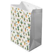 Potted Cactus op Witte Gift Bag Medium Cadeauzakje (Achterkant Gekanteld)