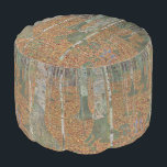 Pouf Forêt de bouleau par Gustav Klimt, Art Nouveau Vin<br><div class="desc">Birch Forest (vers 1903) de Gustav Klimt est une peinture vintage de l'époque victorienne symbolisant un paysage d'art de grande qualité présentant une scène naturelle. Une forêt de bouleaux et de feuilles en automne avec des feuilles bruns éparpillés sur le sol. À propos de l'artiste : Gustav Klimt (1862-1918) était...</div>