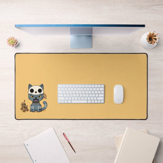 Poupée vaudou de chat sorcière sur fond jaune (Bureau 1)