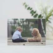 Pour aider, pour être là, écouter Merci (Debout devant)