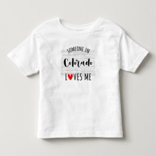 Pour Les Tous Petits Quelqu'Un Au Colorado M'Aime Carte T-shirt Bébé