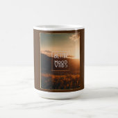 "Pour Perfection: Cups gemaakt voor u" Magische Mok (Midden)