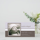 Pourpre | Brown Sweet Baby Girl Faire-part de nais (Debout devant)