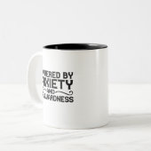 Powered By Anxiety and Awkwardness Funny Introvert Tweekleurige Koffiemok (Voorkant links)