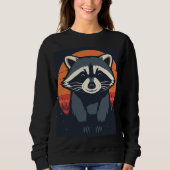 Powered by Cuteness and Raccoon Vibes. T-Shirt (Voorkant)