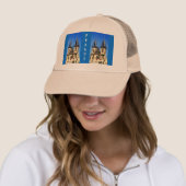 Praag Trucker Pet (In situ)