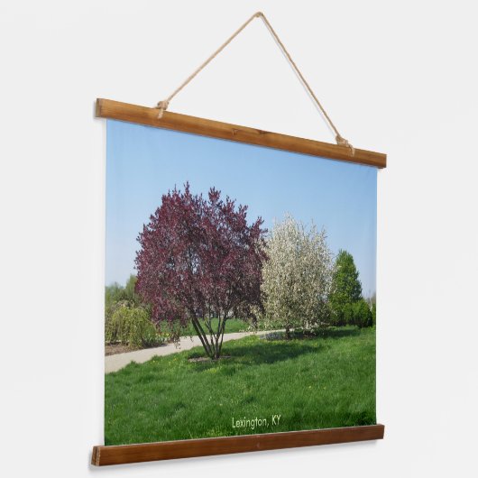 Prachtig landschap met bomen hangend wandkleed (Gebogen)